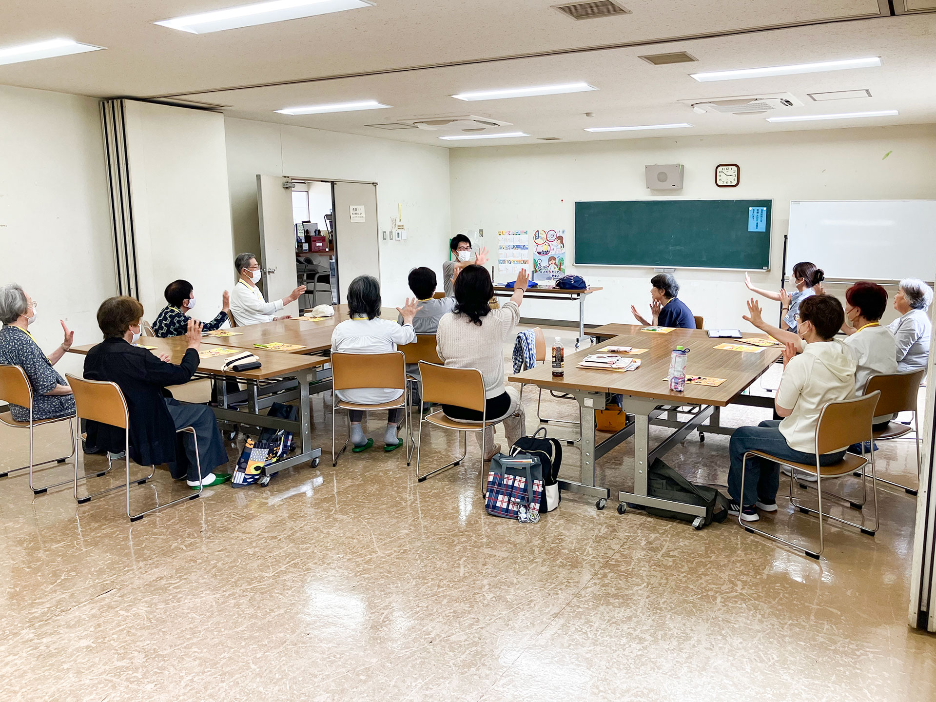 認知症カフェ「オレンジの音色」開催風景1