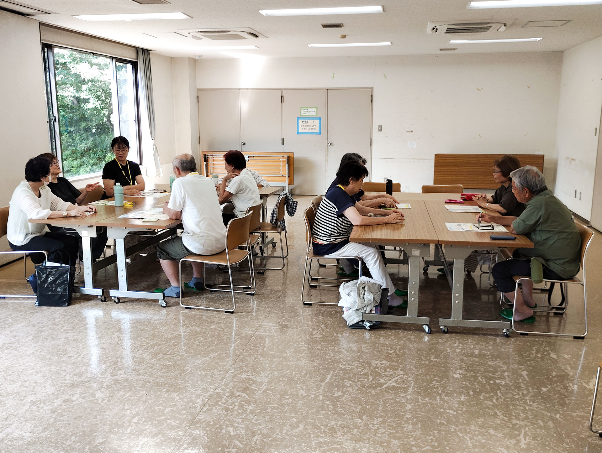 認知症カフェ「オレンジの音色」開催風景1